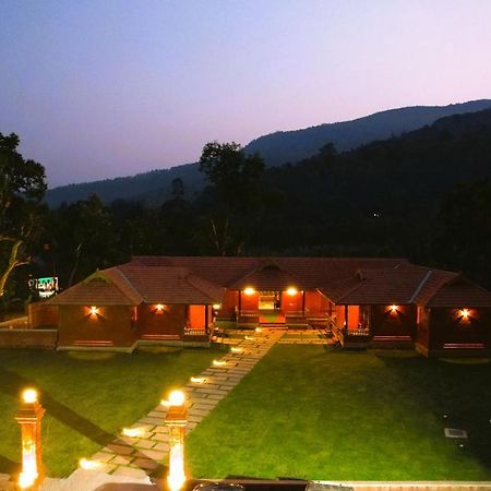 Parampara Resort By Malnadstays Kalasa 外观 照片
